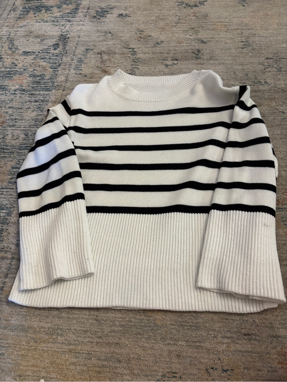 Amazon White Crewneck Sweater with Black Stripes